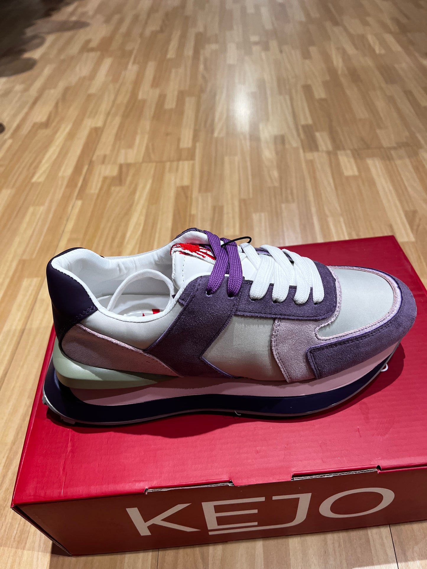 Sneakers sole KEJO