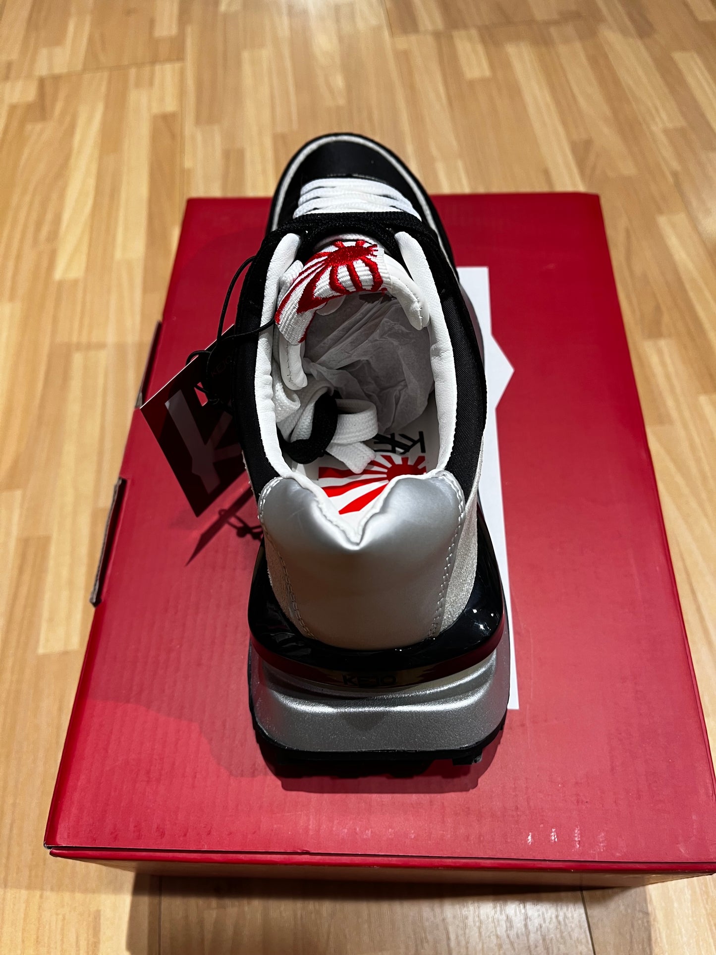 Sneakers sole KEJO